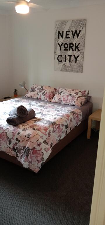 Ground Floor Family Apartment At Family Resort - Accommodation Burleigh 3