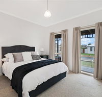 GUILDFORD COTTAGE - Accommodation Burleigh