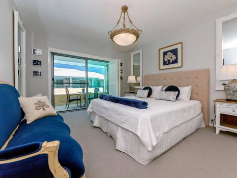 Hamptons Retreat @ Unit 259B Pacific Blue - Accommodation Burleigh 0