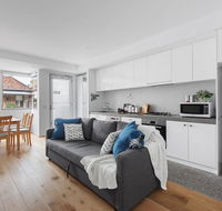 Heart of Windsor Apartment by Ready Set Host - Accommodation Burleigh