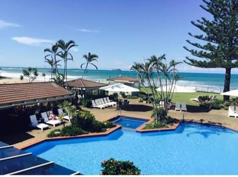 Hideaway 107 - Accommodation Burleigh 1