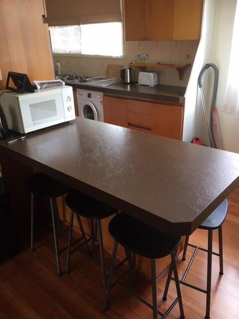 Holiday Home Close To Train Station - Accommodation Burleigh 2