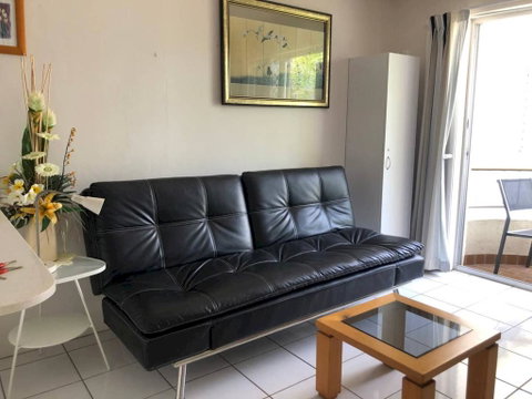 Holiday Unit By The Beach With Pool - Accommodation Burleigh 0