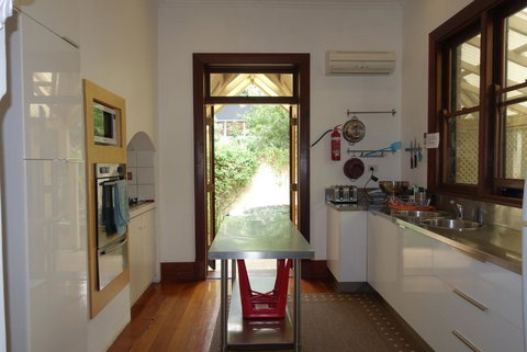 Home Central Perth - Accommodation Burleigh 1