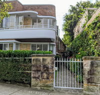 Home on Trelawney Unit5 - Accommodation Burleigh