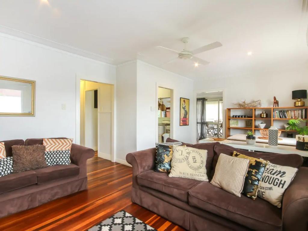 Carina QLD Accommodation Burleigh