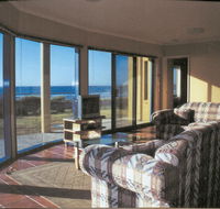 Horizons Beachfront Apartment - Accommodation Burleigh