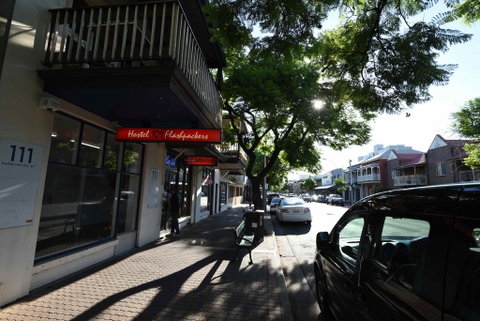 Hostel 109 Flashpackers - Accommodation Burleigh 3