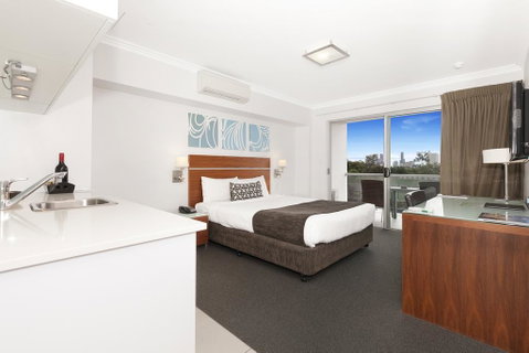 Hotel Chino - Accommodation Burleigh 0