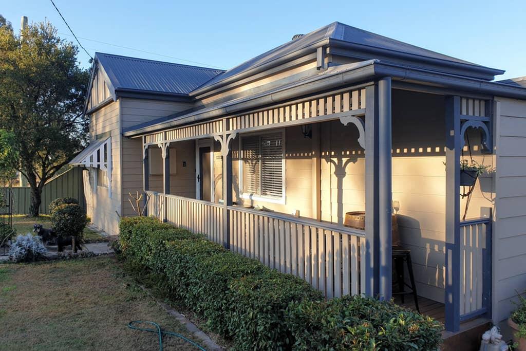 Aberdare NSW Accommodation Burleigh