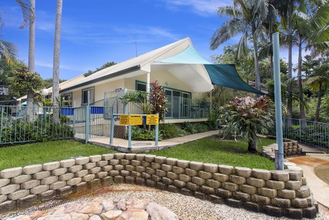 Jasmine Villa - Accommodation Burleigh 0