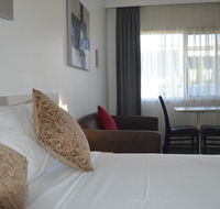 Karinga Motel SureStay Hotel by Best Western - Accommodation Burleigh