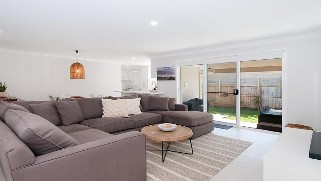Lennox Head NSW Accommodation Burleigh