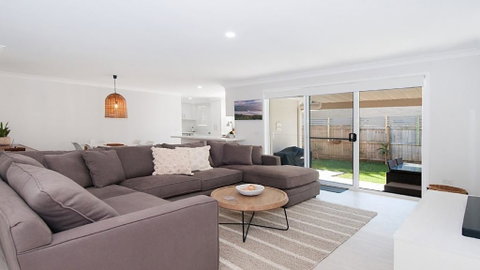 Kay's Hideaway - WiFi - Air-conditioned - Accommodation Burleigh 0