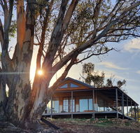 Kestrel Nest EcoHut - Accommodation Burleigh