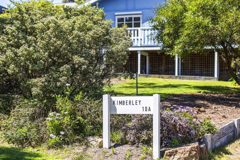 KIMBERLEY - McCRAE - Accommodation Burleigh 2