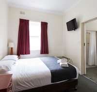 Knickerbocker Hotel - Accommodation Burleigh