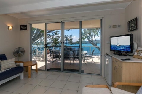 Kooringal, Unit 5/105 Soldiers Point Road - Accommodation Burleigh 0