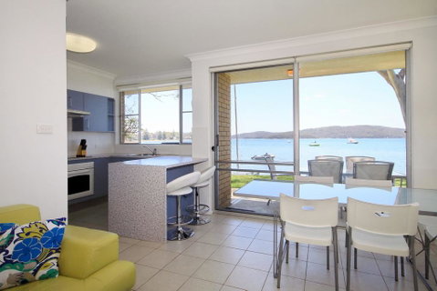 Kooringal, Unit 8/105 Soldiers Point Road - Accommodation Burleigh 2