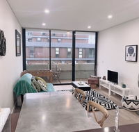 KOZYGURU WATERLOO KOZY 2 BED APT 10MIN TO CBD NWA005-2402 - Accommodation Burleigh