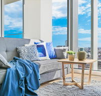 KOZYGURU ZETLAND HIGH LEVEL AMAZING VIEW KOZY 2BED APT  FREE PARKING NWA052 - Accommodation Burleigh