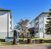 Krait Court Unit 12/6 Krait Close - Accommodation Burleigh