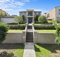 Kyeema Executive 50 - Accommodation Burleigh