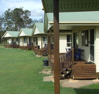 Lake Barra Cottages - Accommodation Burleigh