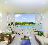 Lake Haven  the Cove - Accommodation Burleigh