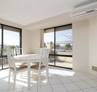 Lakeside Fun house near the Swan Valley - Accommodation Burleigh