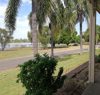 Lakeside Lodge Motel - Accommodation Burleigh