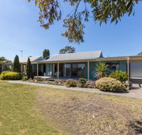 Lakeview - Waterviews on Newlands Arm - Accommodation Burleigh