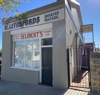 Le Cherche-Midi Bed  Breakfast - Accommodation Burleigh