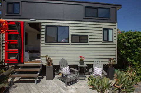 LH@LBH (Little House @ Little Blow Hole) - Accommodation Burleigh 2