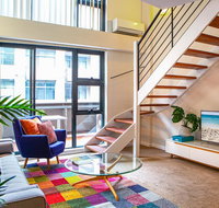 Light-filled loft best location in Sydney - Accommodation Burleigh