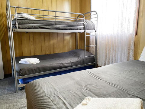 Limestone Coast Tourist Park - Accommodation Burleigh 1