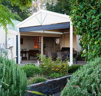 Linfield Cottage - Accommodation Burleigh