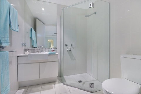 LUXURY BALE PENTHOUSE & JACUZZI SPA 1328 NORTH CULTURE - Accommodation Burleigh 2