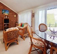 Macadamia Court Unit 2 8 Government Road - Accommodation Burleigh