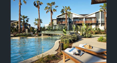 Magenta Shores 3 Bedroom Villa - Accommodation Burleigh 1