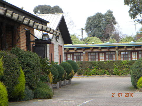 Mahogany Park - Accommodation Burleigh 0