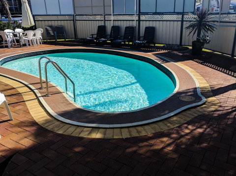 Main Street Motel - Accommodation Burleigh 2