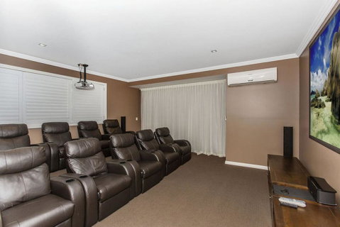 Malibu Beach House @ Corporate Boardies - Accommodation Burleigh 3