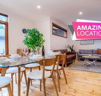 Malibu Moment on Margaret-Historic Bungalow - Accommodation Burleigh