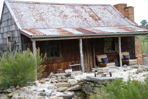 Mancuso Country Cottage Retreat - Accommodation Burleigh 2