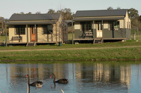 Mansfield Holiday Park - Accommodation Burleigh 1