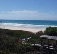 Maxs Beachside Villa - Accommodation Burleigh