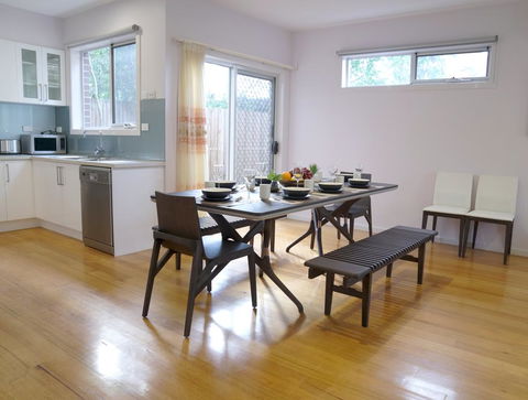 Melbourne Luxury Villa At Doncaster - Accommodation Burleigh 3