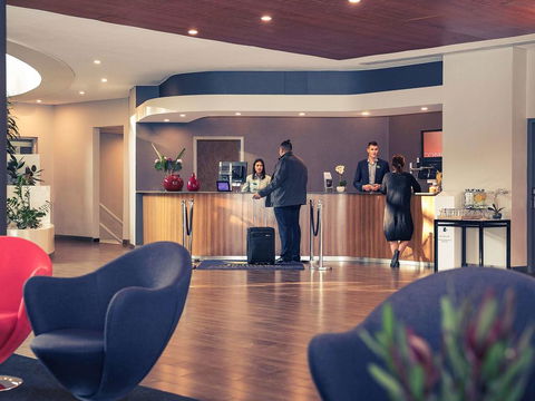 Mercure Sydney Parramatta - Accommodation Burleigh 2