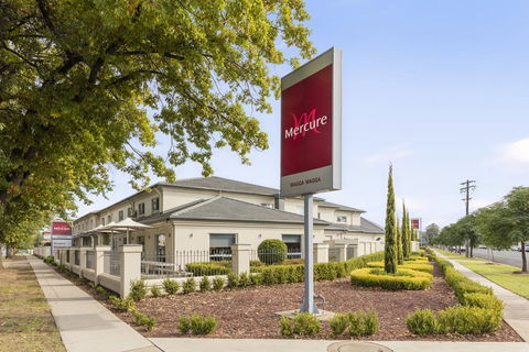 Mercure Wagga Wagga - Accommodation Burleigh 3